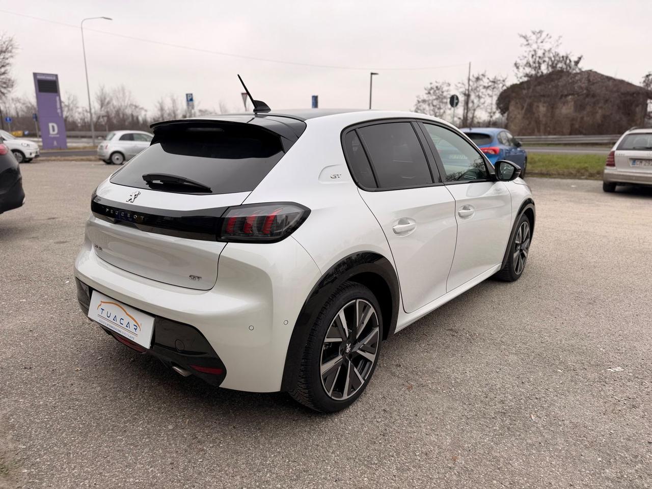 Peugeot 208 GT 1.2 PureTech 100 #8668