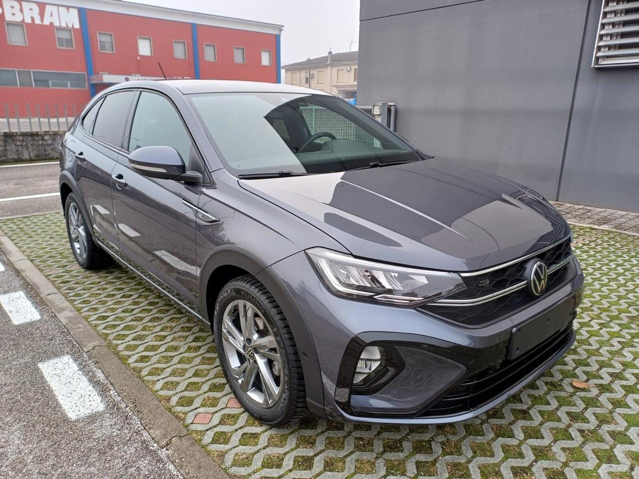 Volkswagen Taigo 1.0 TSI 110 CV DSG R-Line