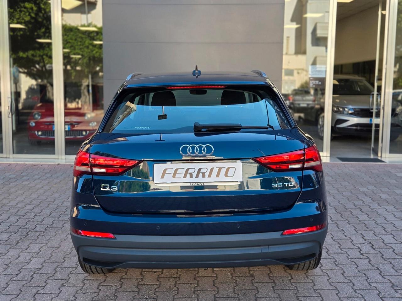 Audi Q3 35 TDI S tronic 150 cv Business