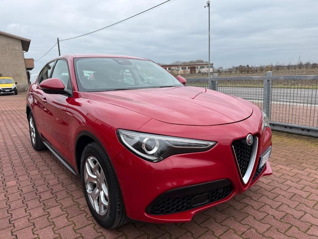 Alfa Romeo Stelvio 2.2 Turbodiesel 160 CV AT8 RWD Business