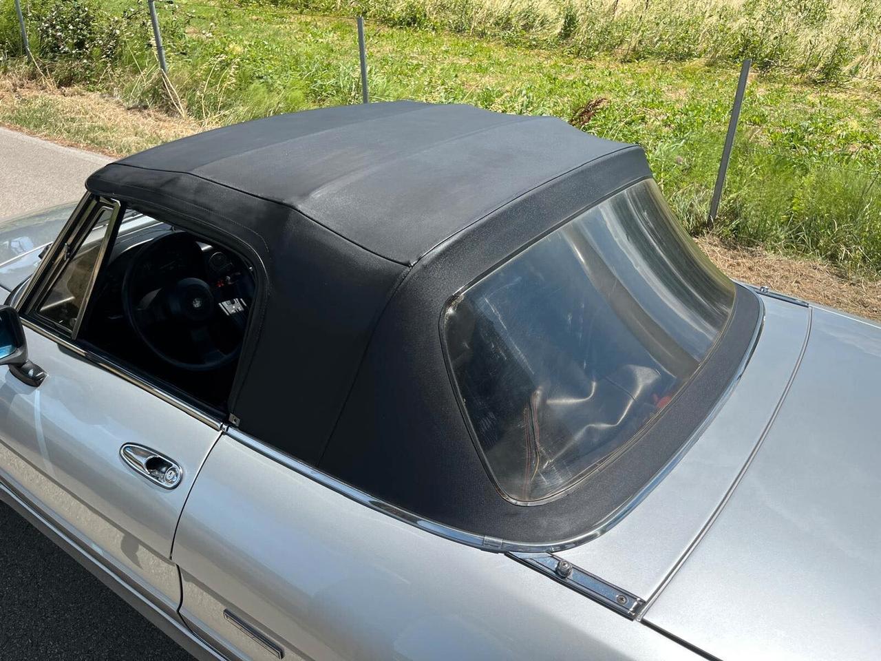 Alfa Romeo Spider QUADRIFOGLIO VERDE