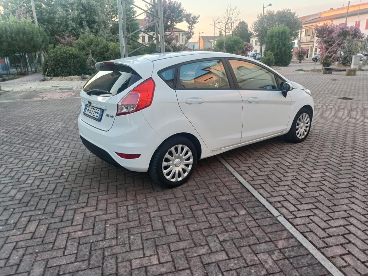 Ford Fiesta 1.5 TDCi 75CV 3 porte Business
