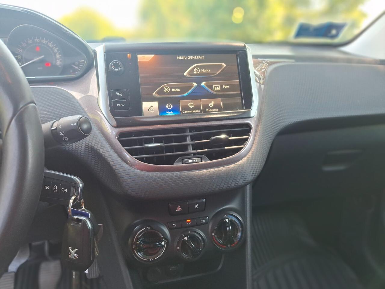Peugeot 2008 1.4 HDi 68CV Active