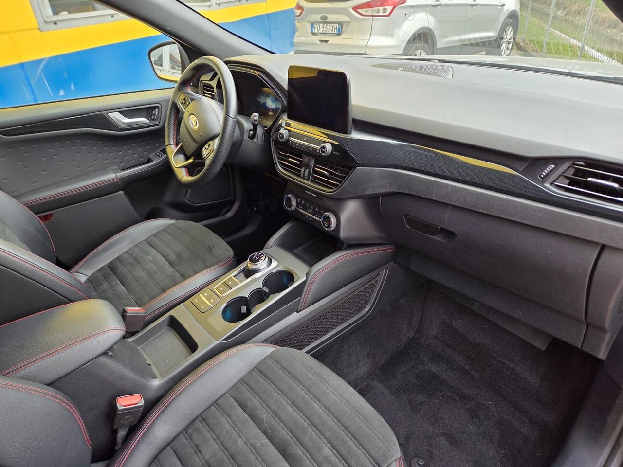 Ford Kuga Plug In Hybrid ST-Line X - 2021