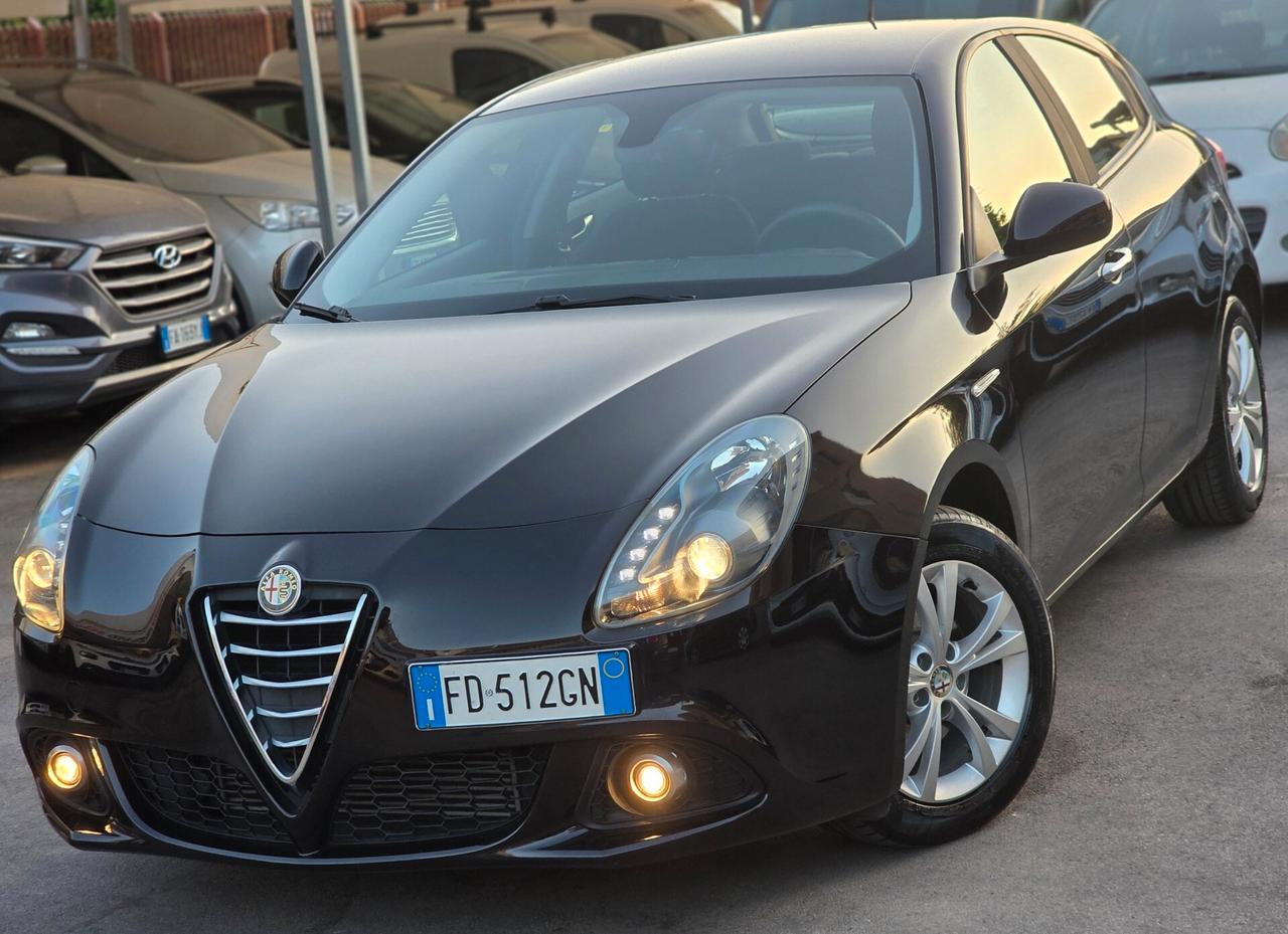 Alfa Romeo Giulietta 1.6 JTDm-2 120 CV Distinctive