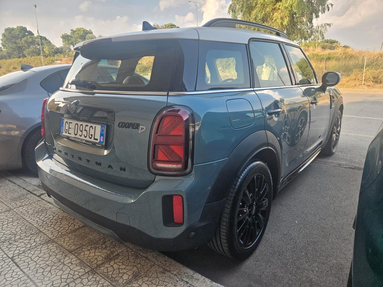 Mini Coutryman Cooper D 2.0 110KW IVA ESPOSTA