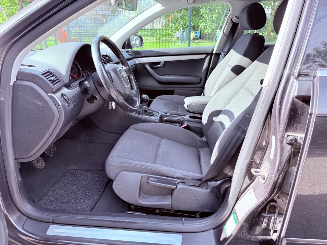 Audi A4 2.0 - UNICO PROPRIETARIOOOO!!!!