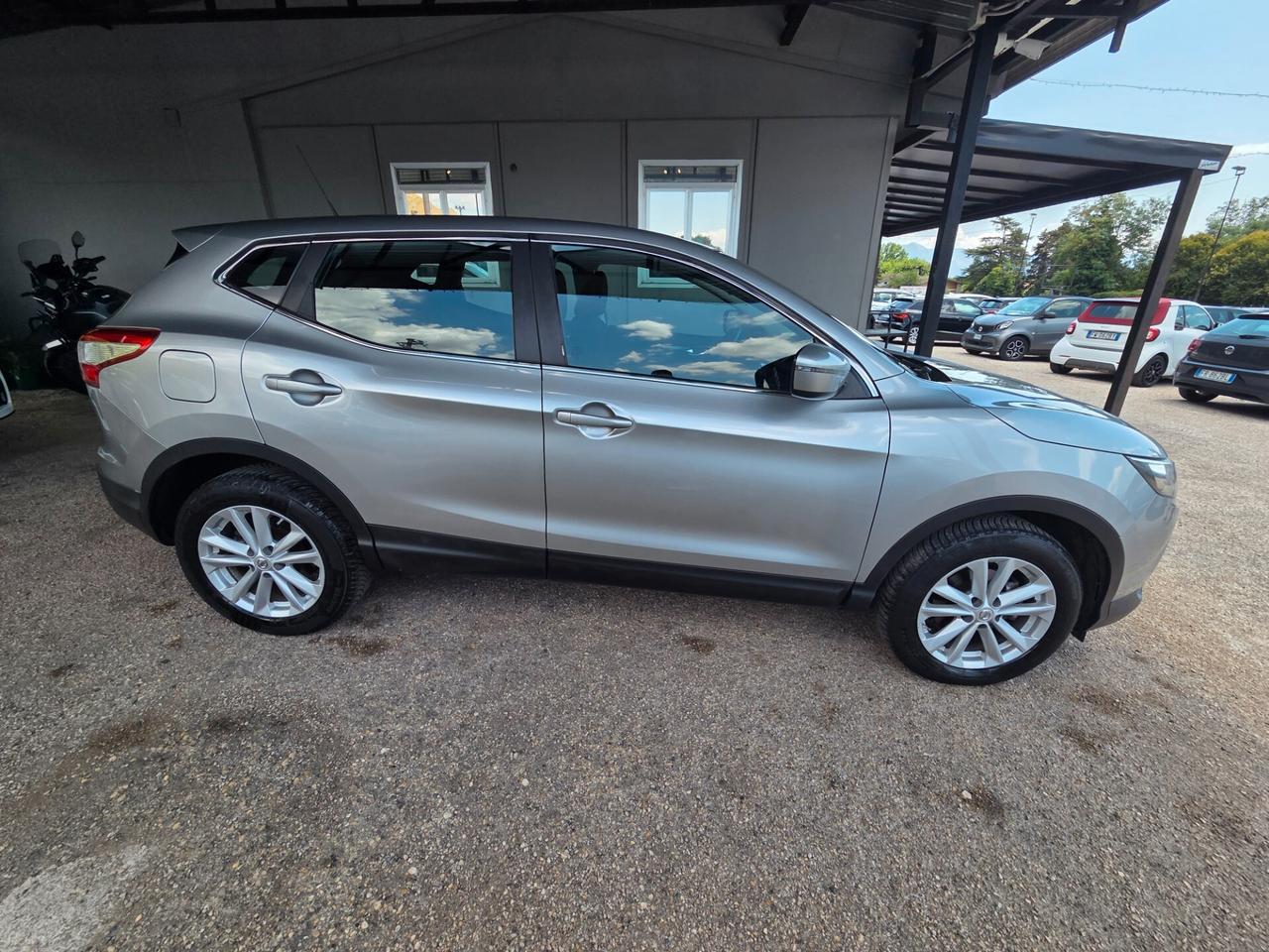 Nissan Qashqai 1.5 dCi Tekna