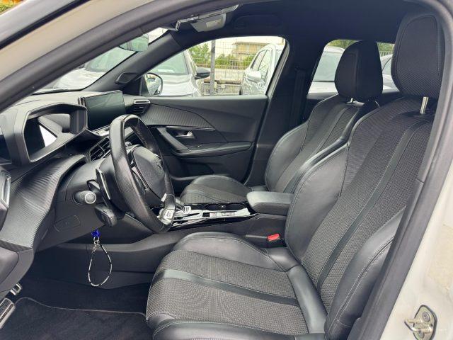 PEUGEOT 2008 BlueHDi 130 S&S EAT8 GT Pack
