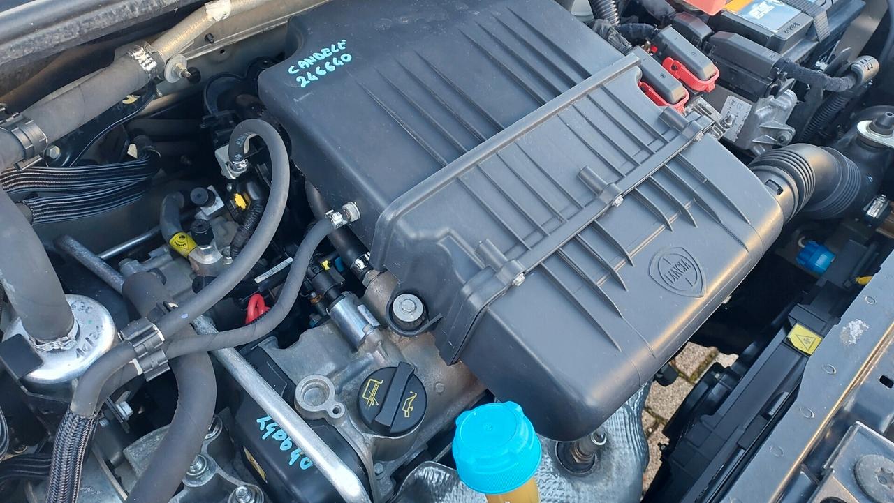 Lancia Ypsilon 1.2 69 CV 5 porte GPL Ecochic Gold