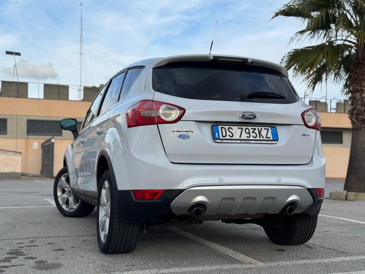 FORD KUGA 2.0TDCI 4WD TITANIUM 1 PRO 12 MESI DI GARANZIA