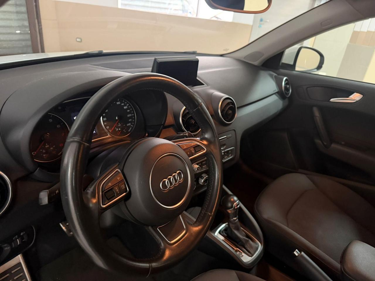 Audi A1 1.0 TFSI ultra S tronic