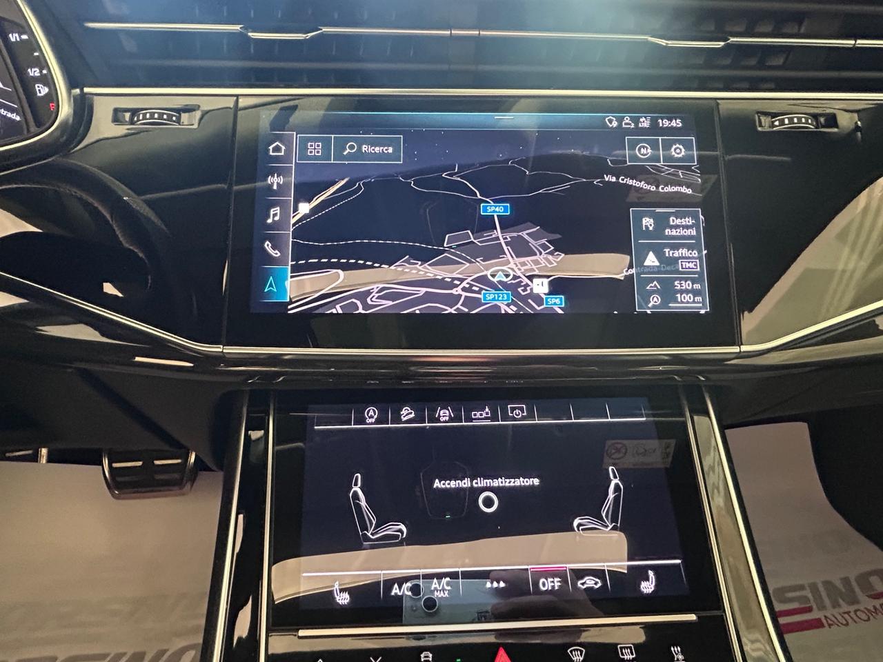 Audi Q8 50 TDI 286 CV quattro Sport black Edition