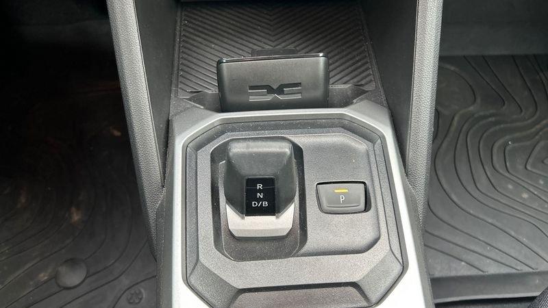 Dacia Duster NUOVO journey hybrid 140