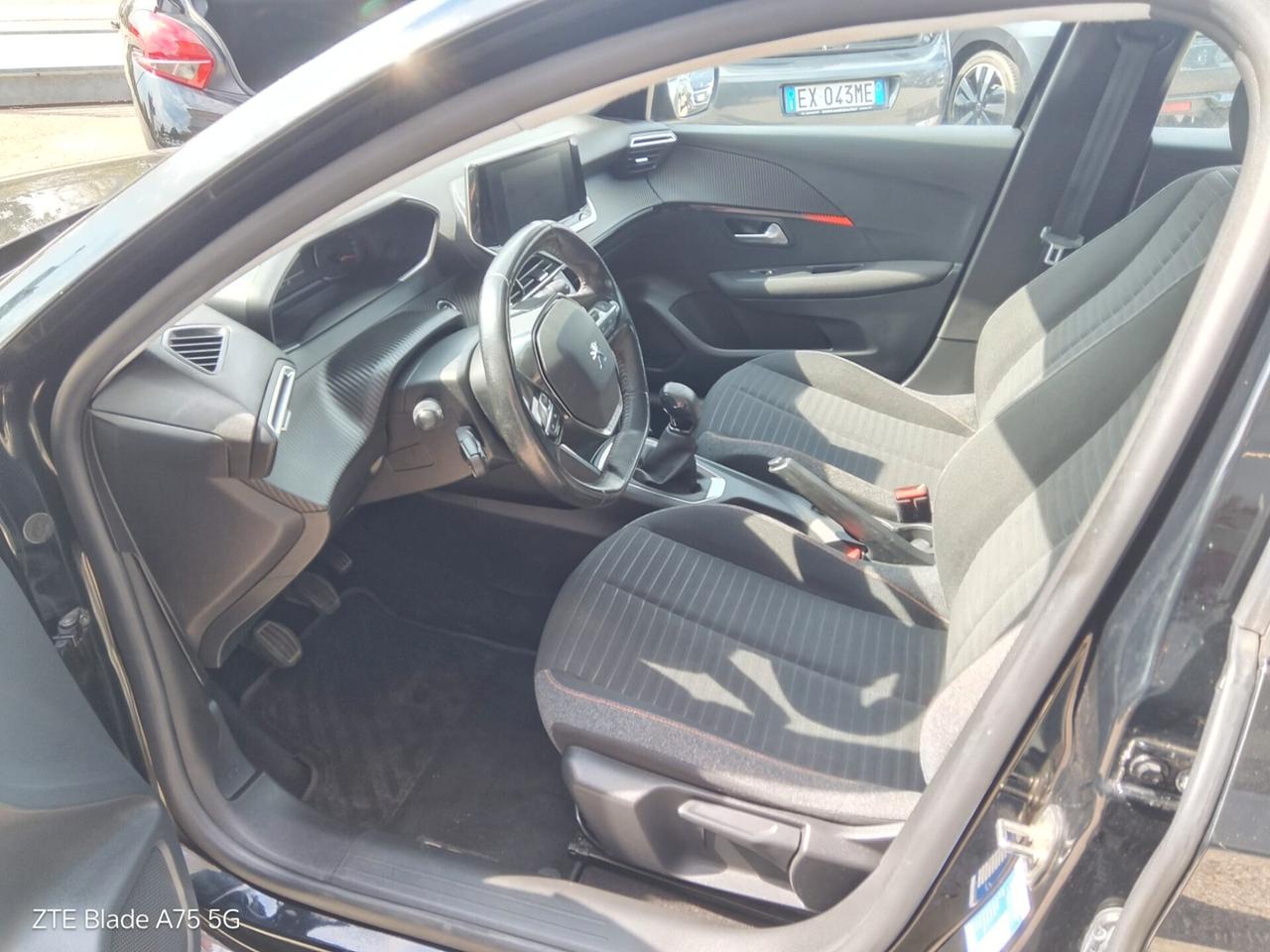 Peugeot 208 1.2 2020 neopatentati