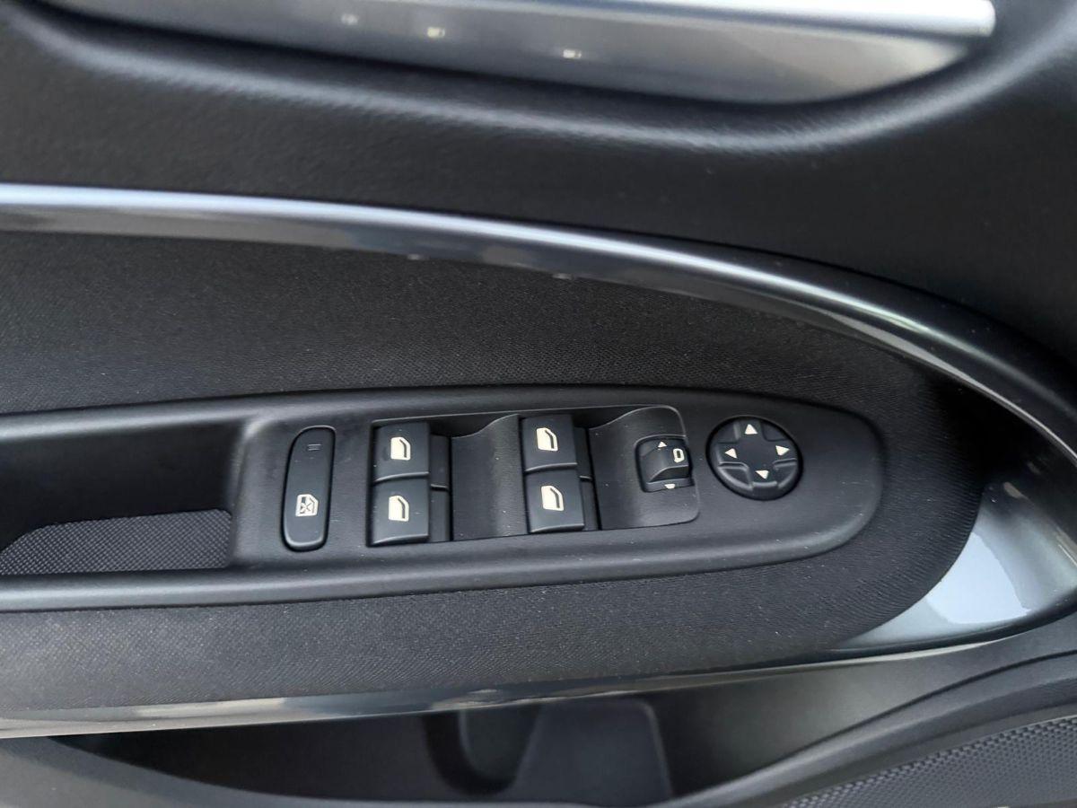 FIAT - 600 - Hybrid DCT MHEV La Prima