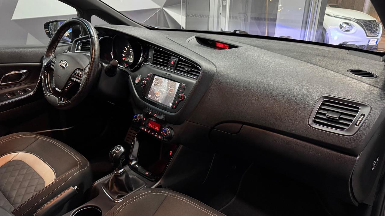 Kia Ceed cee'd 1.6 CRDi 136 CV 5 porte GT Line