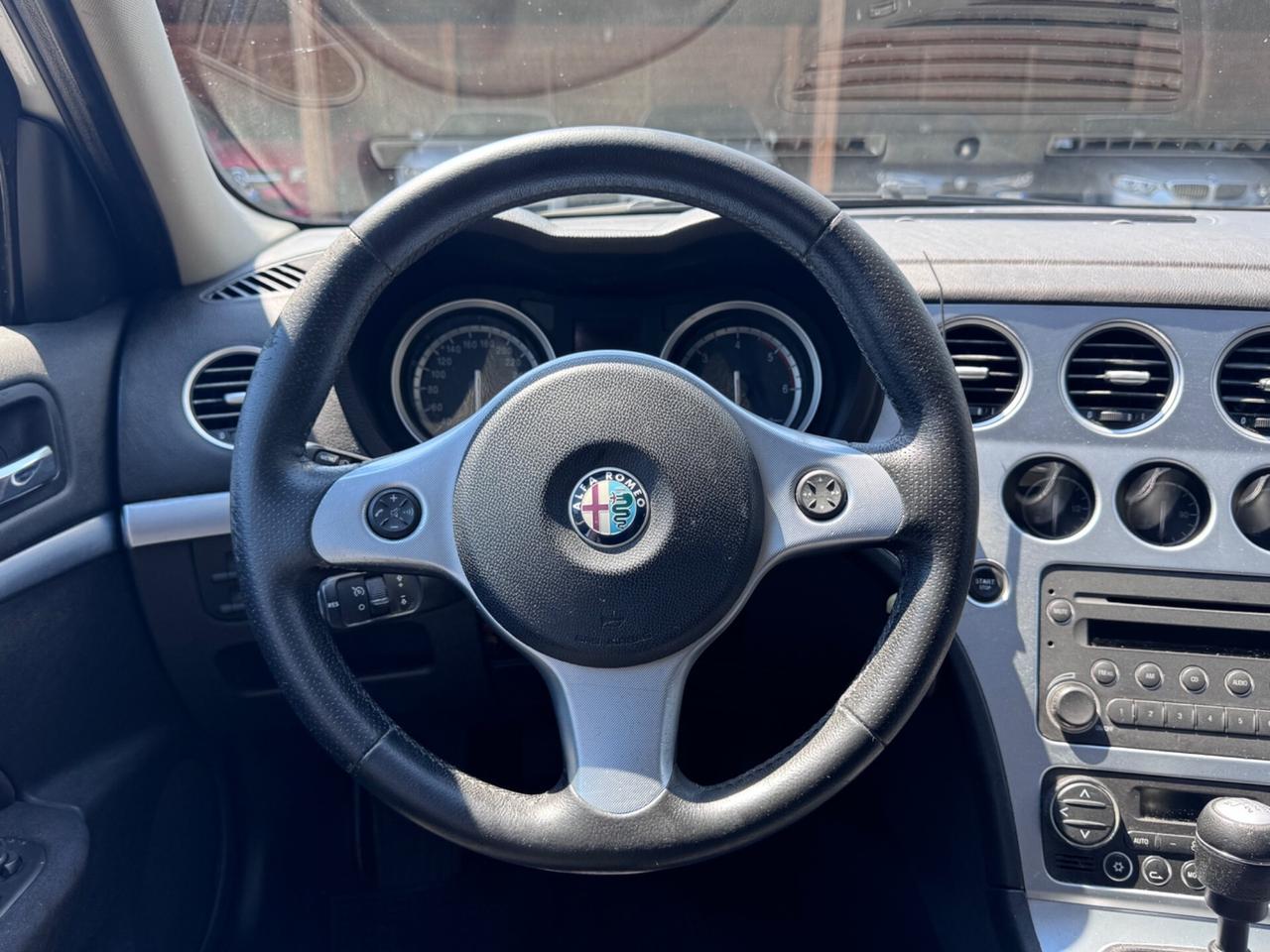 Alfa Romeo 159 1.9 JTDm 16V Sportwagon Sport