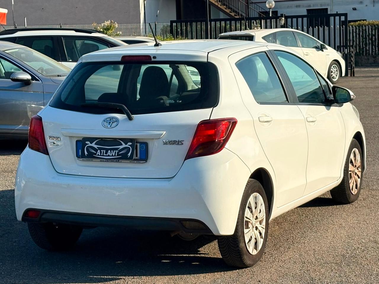 Toyota Yaris 1.0 5 porte Lounge