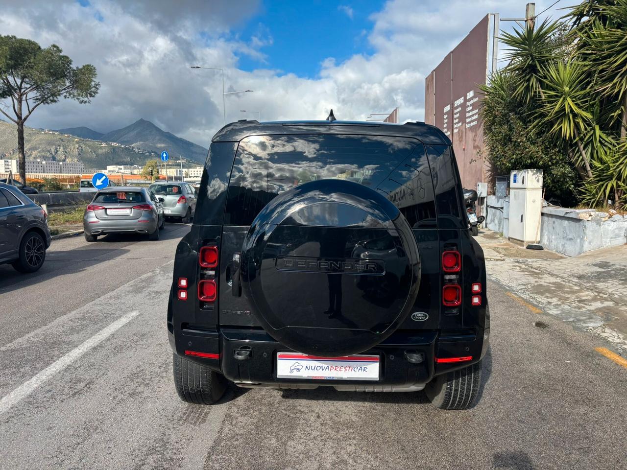 Land Rover Defender 110 3.0d i6 250CV