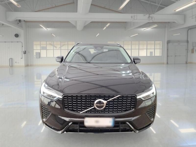 VOLVO XC60 B4 D AUTOMATICO PLUS DARK SUV
