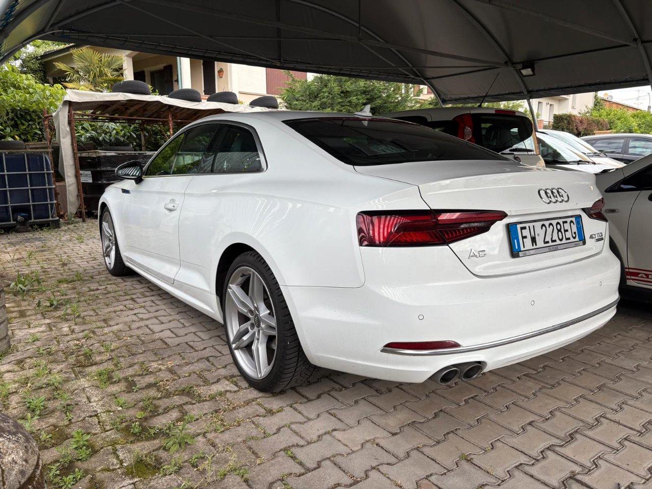 Audi A5 Coupe 40 2.0 tdi Sport quattro 190cv s-tronic