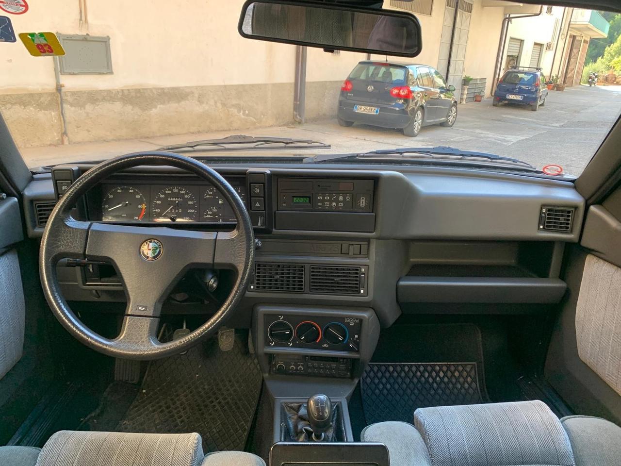 Alfa Romeo 75 1.8 IE