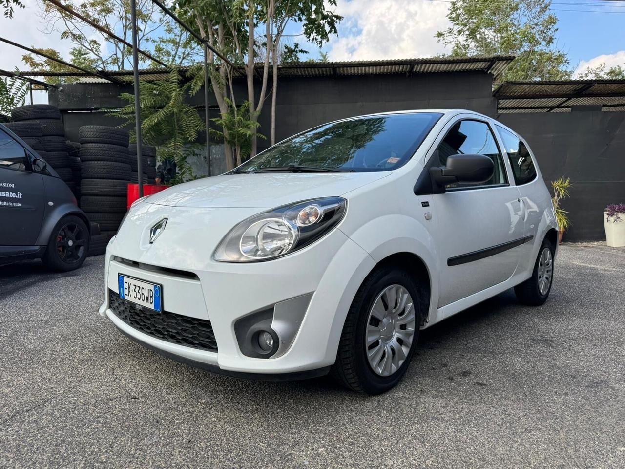 Renault Twingo 1.2 16V Lev yahoo