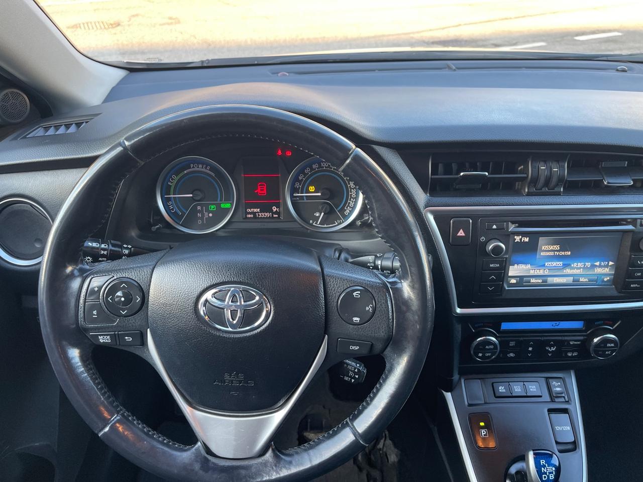 Toyota Auris 1.8 Hybrid Lounge
