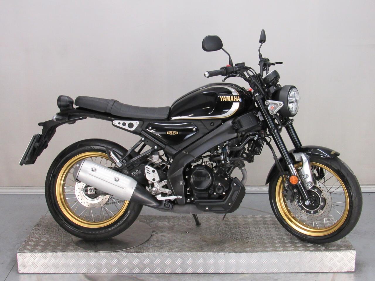 Yamaha XSR 125 ABS LEGACY 11 KW PATENTE A1/B