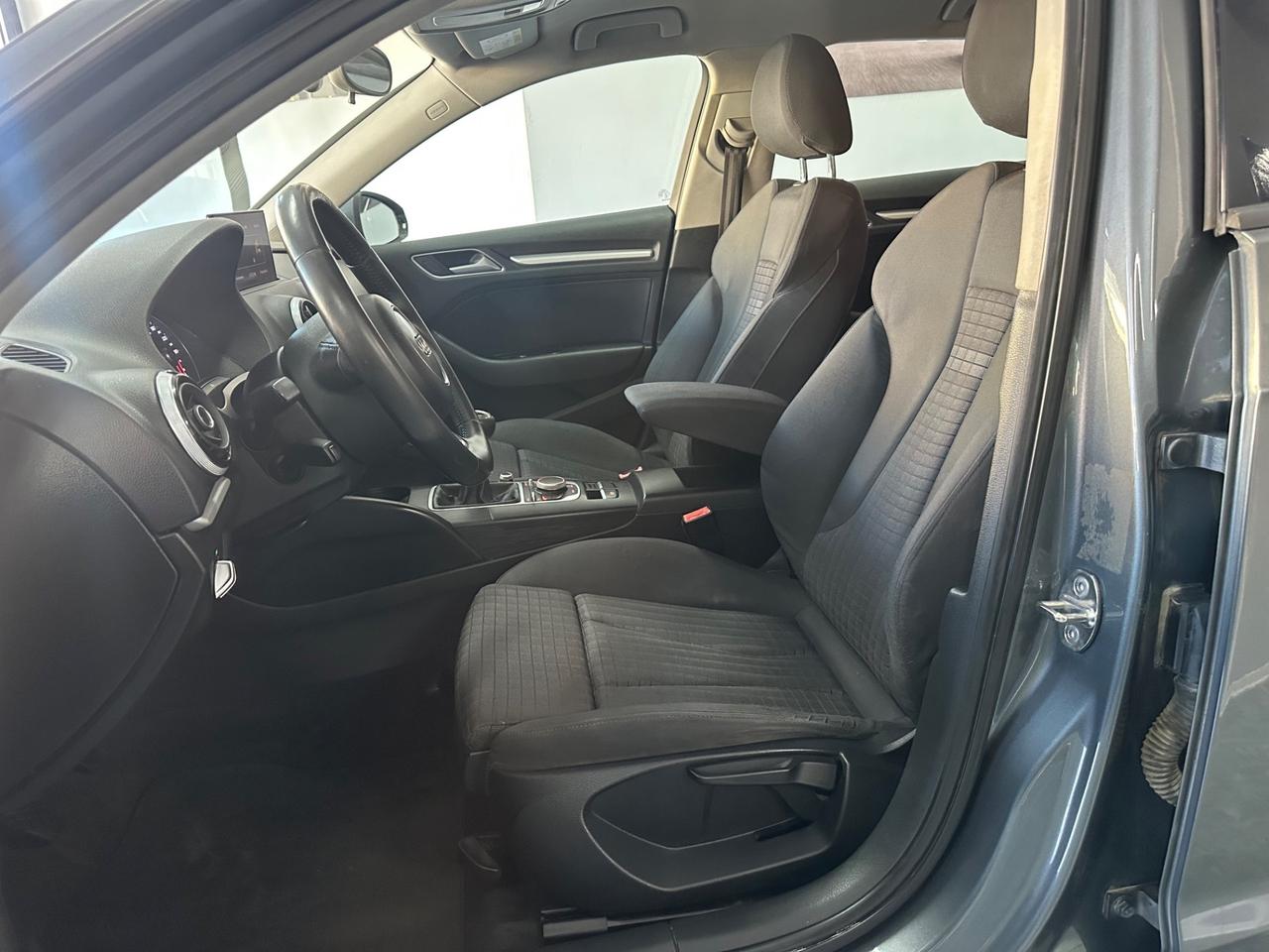 Audi A3 SPB 1.6 TDI clean diesel Ambition