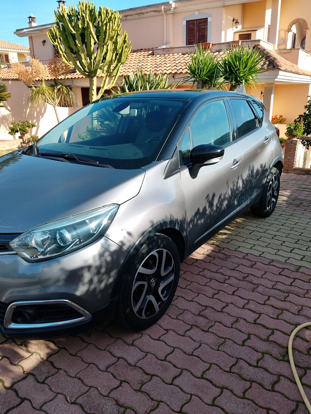 RENAULT CAPTUR 1.5 DCI AUT NAVI CAMERA