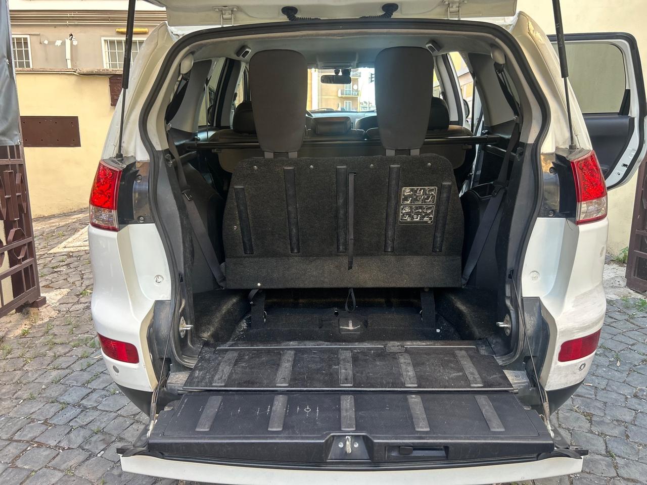 Citroen C-Crosser 2.2 HDi 160CV FAP DCS Exclusive Style 7 POSTI