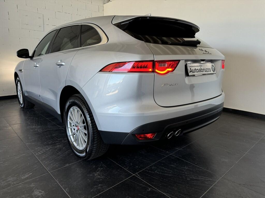 Jaguar F-Pace 2.0 D Prestige AWD Auto