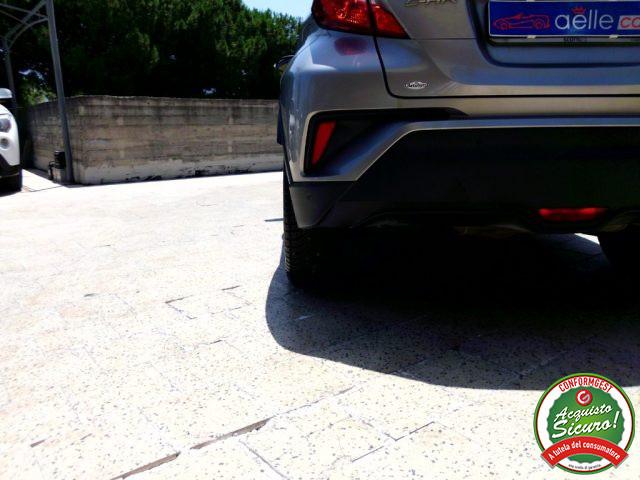 TOYOTA C-HR 1.2 Turbo CVT 4WD Style