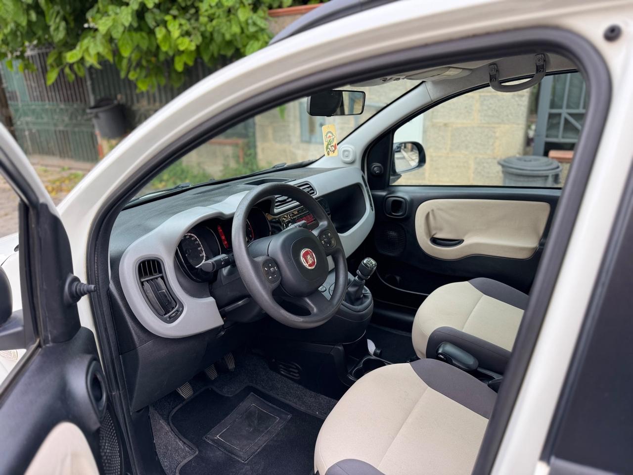 Fiat Panda 0.9 TwinAir Turbo Natural Power Lounge