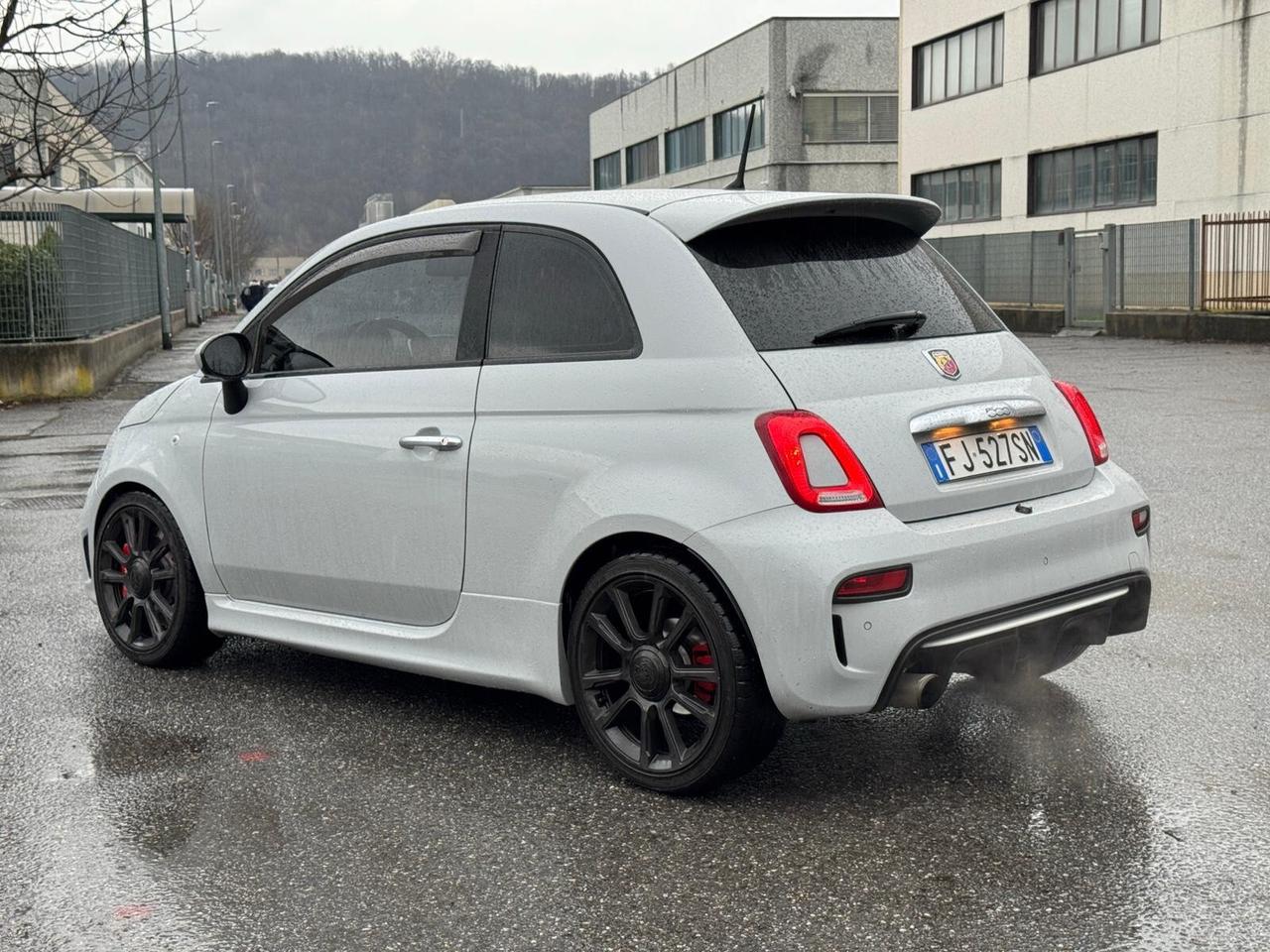 Abarth 595 1.4 Turbo T-Jet 280CV