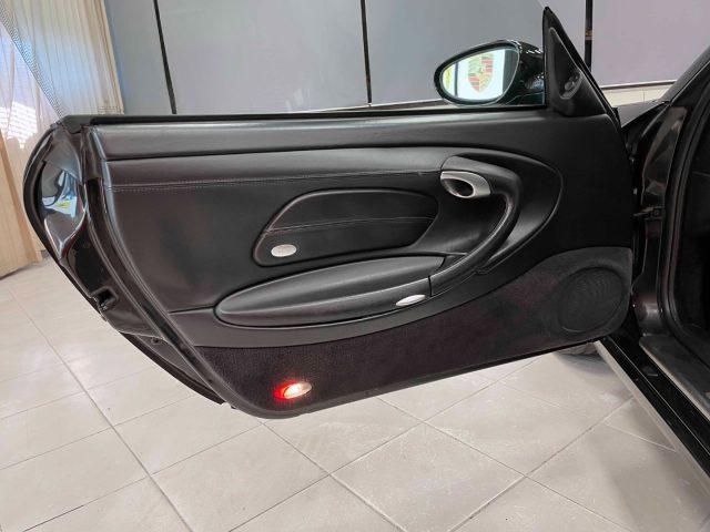 PORSCHE 911 996 COUPE TIPTRONIC 3.4 CARRERA 4