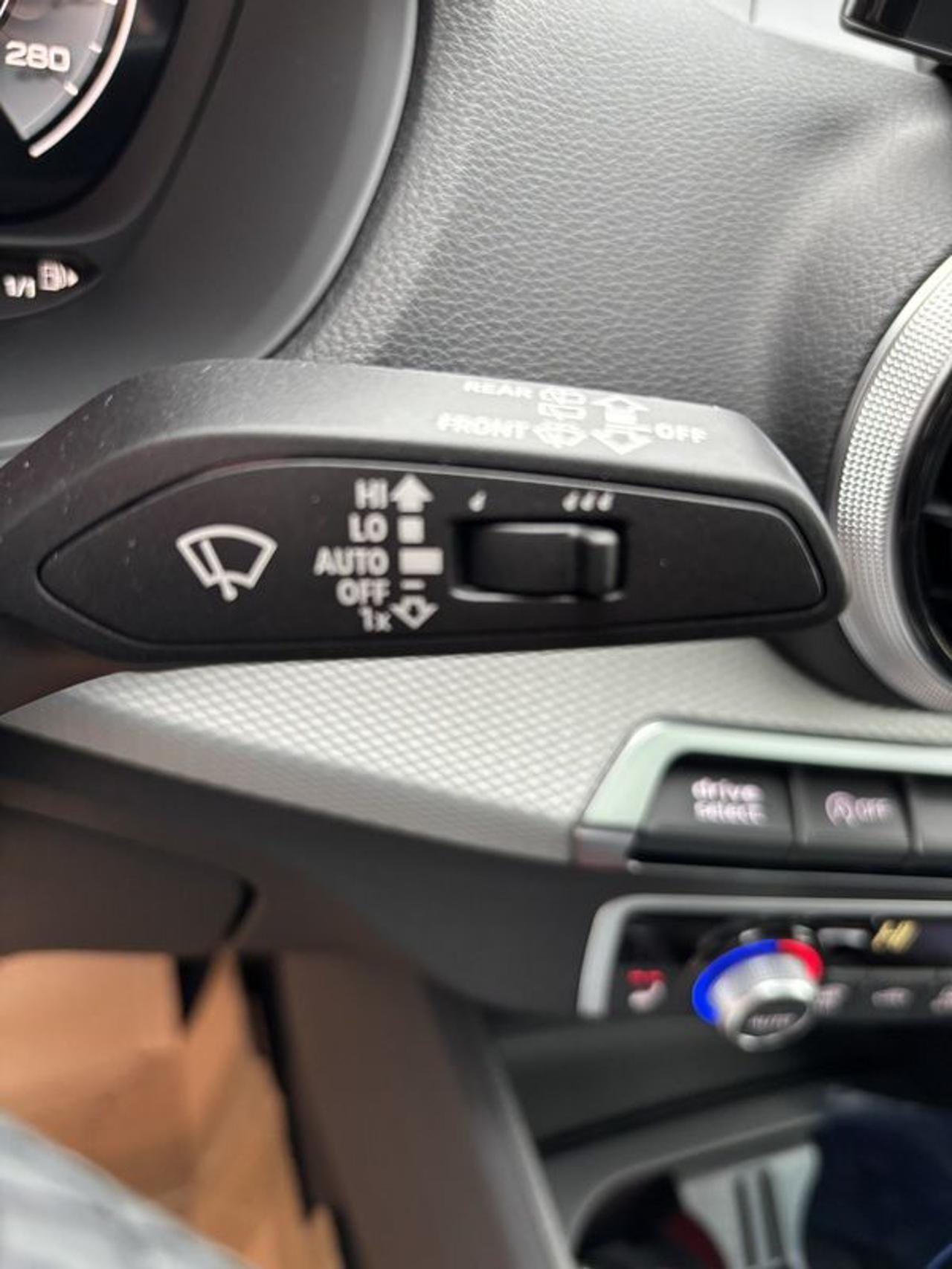 Audi Q2 35 TFSI S tronic S line Edition MATRIX-CAM-TETTO
