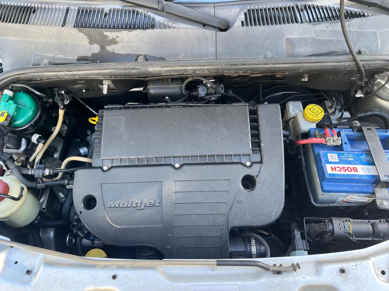 Fiat Doblo 1.3 MTJ 86CV EURO4 POCHI KM PARI AL NUOVO