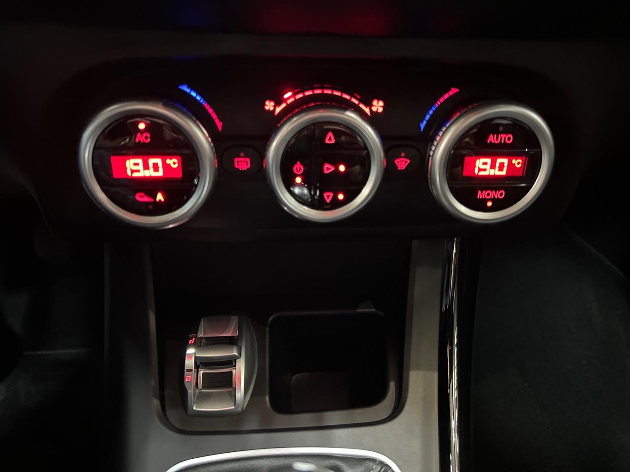Alfa Romeo Giulietta 1.6 JTDm-2 105 CV Distinctive