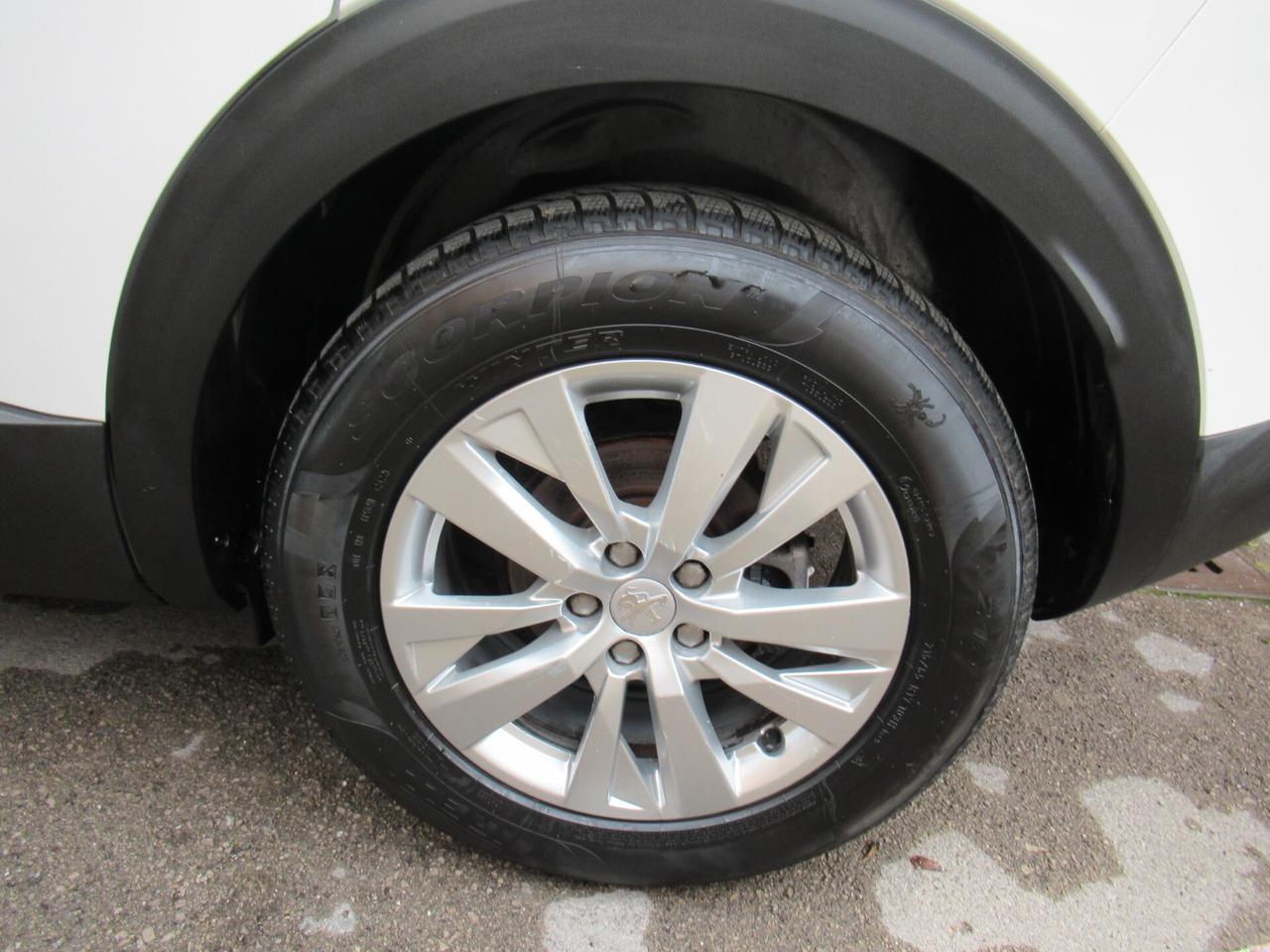 Peugeot 3008 1.6 BlueHDi 120 S&S Business