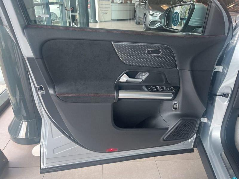 Mercedes-Benz EQA 300 4Matic AMG Line Advanced Digital Edition