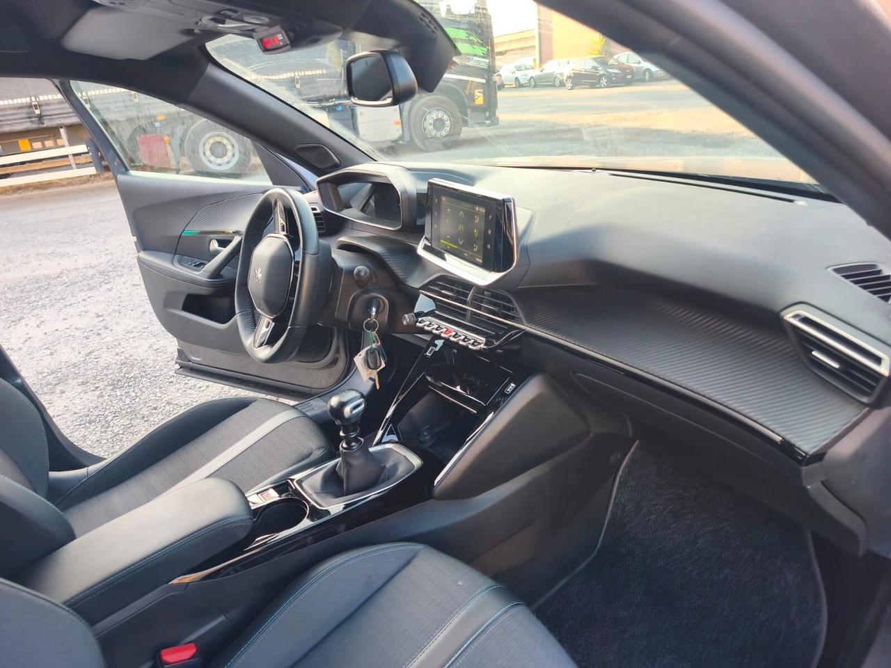 Peugeot 2008 -2023----1.2 Benzina