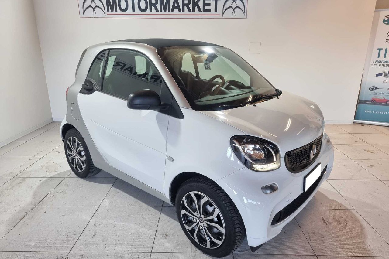Smart fortwo Fortwo 0.9 t Youngster 90cv twinamic