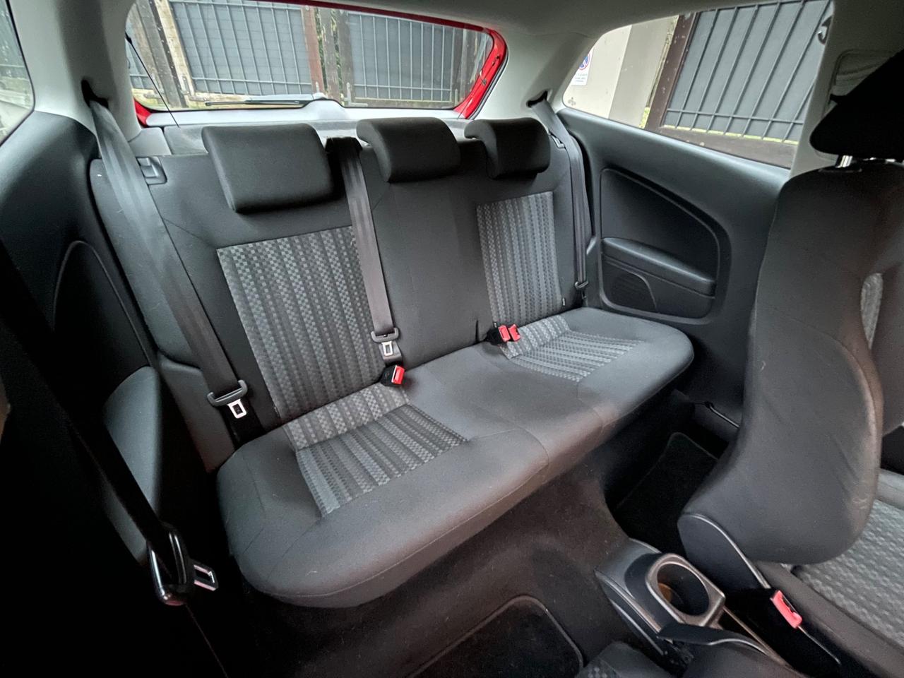 Volkswagen Polo 1.0 MPI *SOLO 79900 KM*