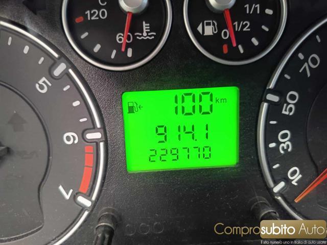 FORD Fiesta 1.2 16V 3p. Titanium