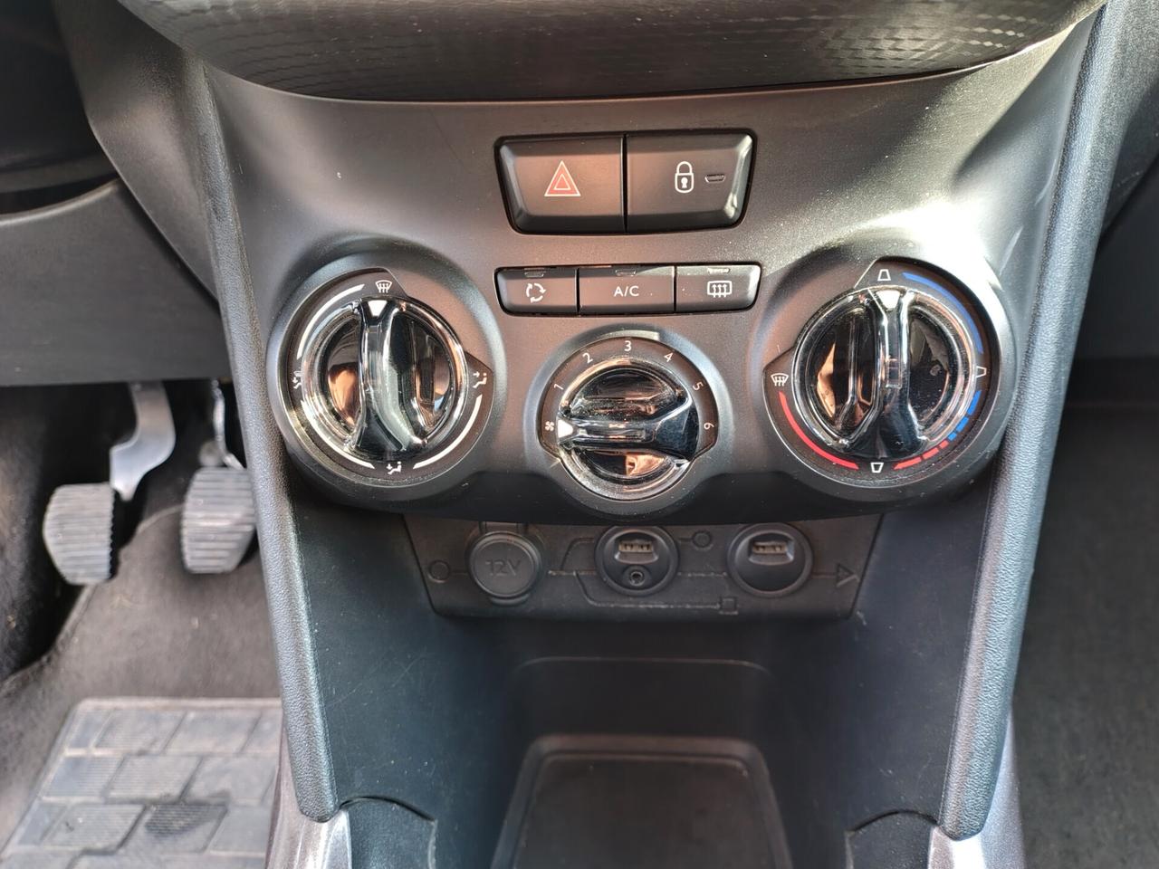 Peugeot 2008 1.2 VTi 82CV Allure