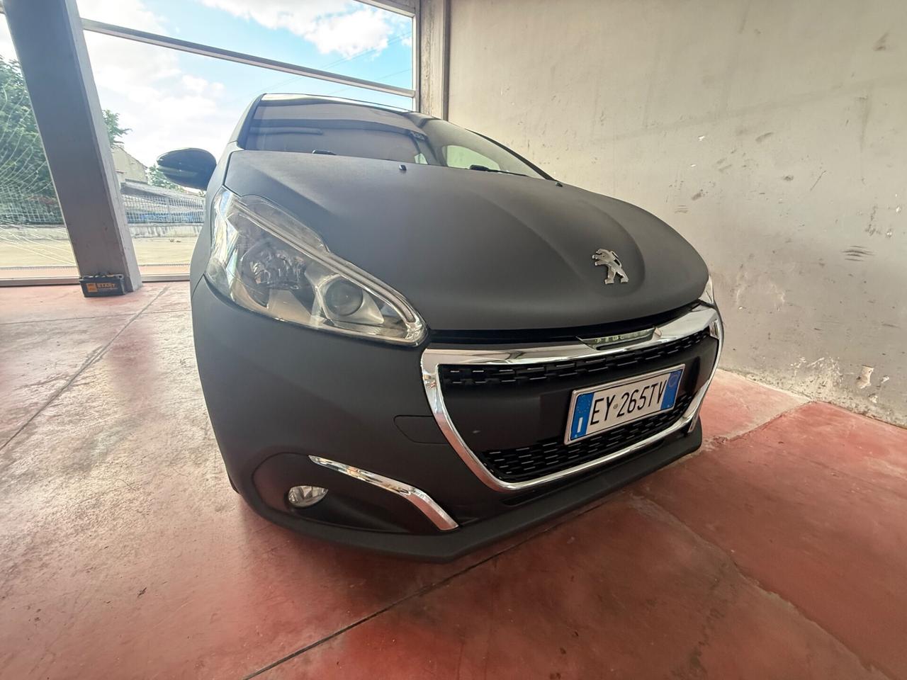 Peugeot 208 PureTech 82 5 porte Allure serie limitata