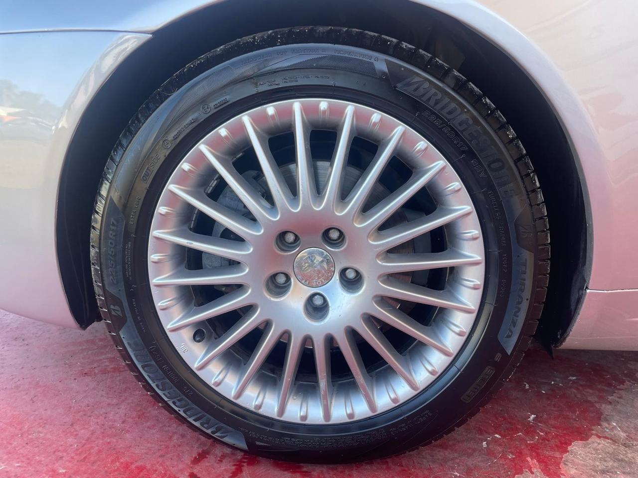 Alfa Romeo 159 1.9 JTDm 16V Exclusive